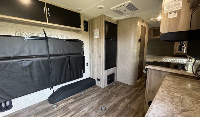 2019 Catalina Trail Blazer 19TH full