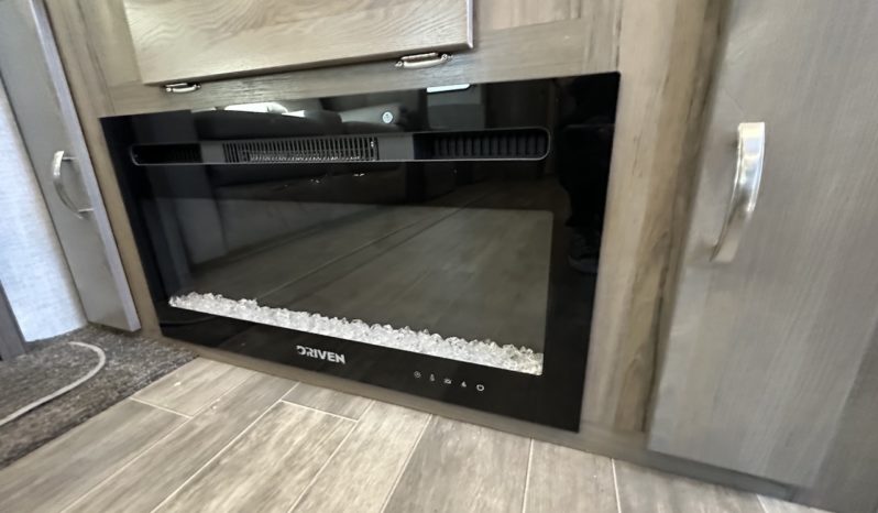 2023 Envision 284QB full