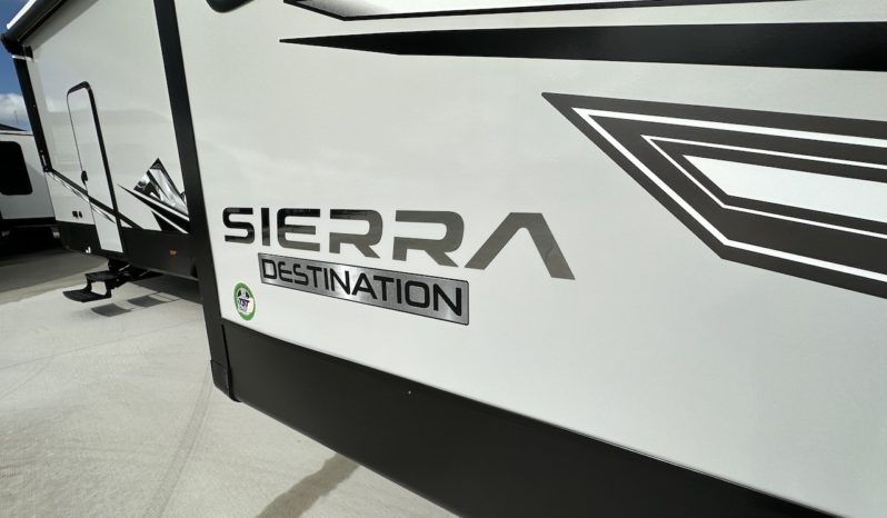 2024 Sierra 399Loft full