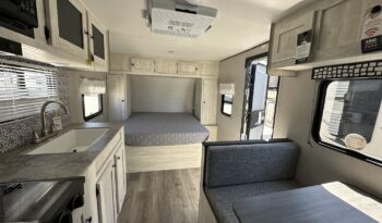 2024 Shasta Oasis SST18FQ full