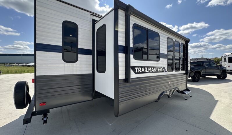 2023 Trailmaster 299RLI full