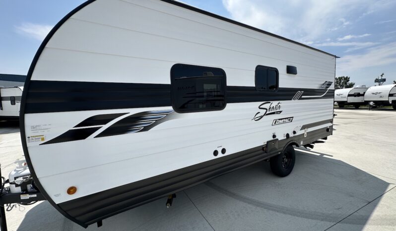 2025 Shasta Oasis SST18FQ full