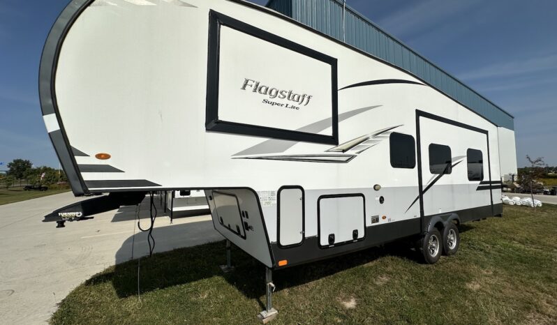 2019 Flagstaff 528RKS full