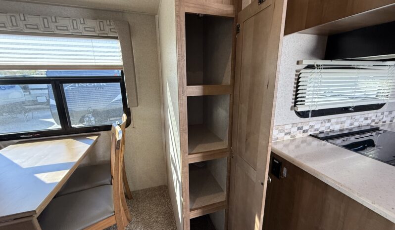 2019 Flagstaff 526RLWS full