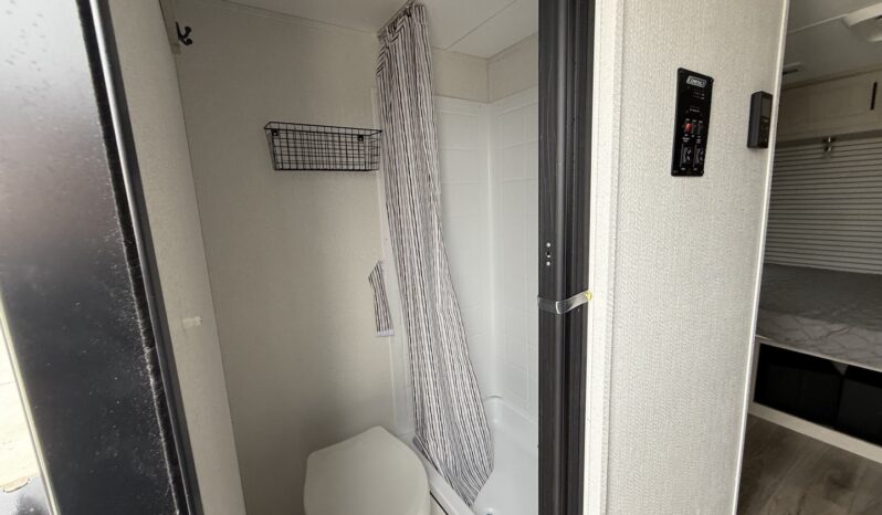 2025 Shasta SST16BH full