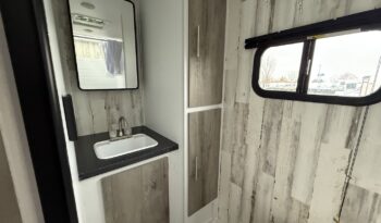 2025 Travel Lite Rove XL 17FQ full