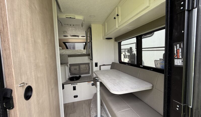 2025 Palomino Real Lite HS-1803 full