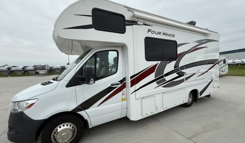 2023 Thor Four Winds 24LT full