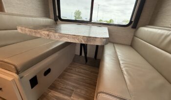 2023 Thor Four Winds 24LT full