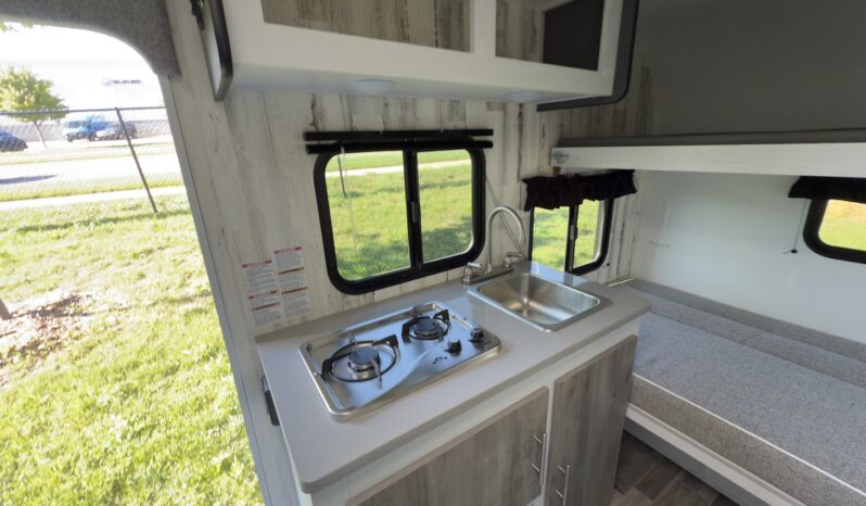 2025 Travel Lite Rove Lite 14BHC full