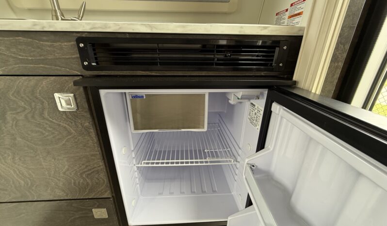 2021 NuCamp Tab 320BD full