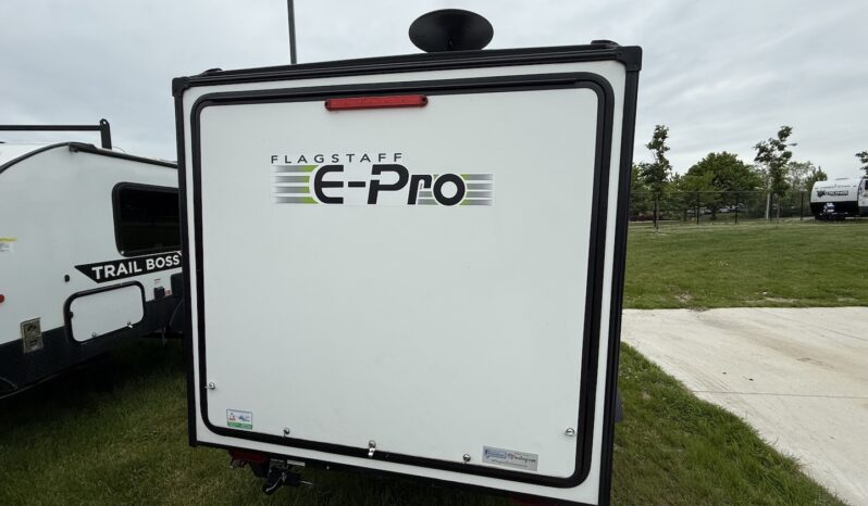 2018 Forest River Flagstaff EPro 12SRK full