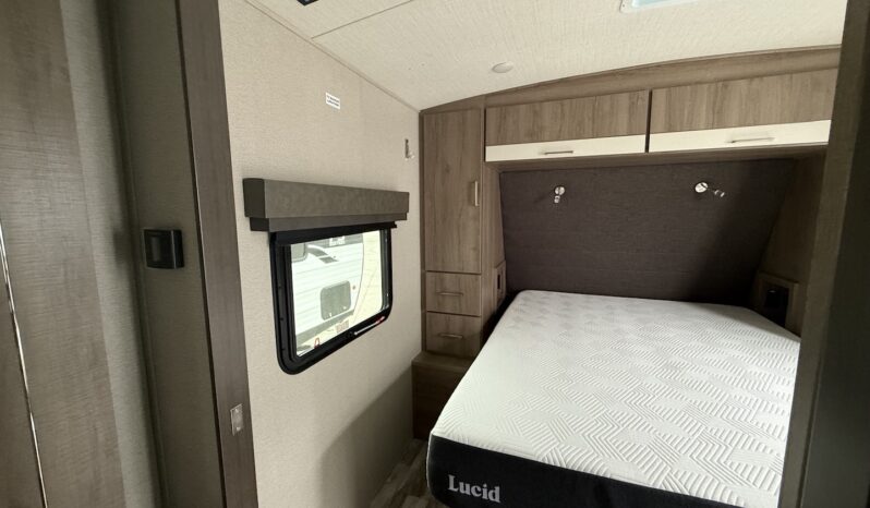 2023 Grand Design Imagine 2800BH full