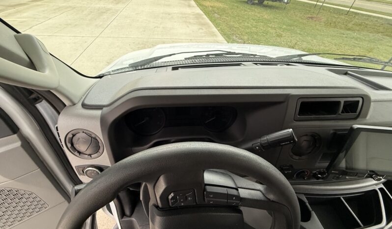 2025 Conquest 63111 full
